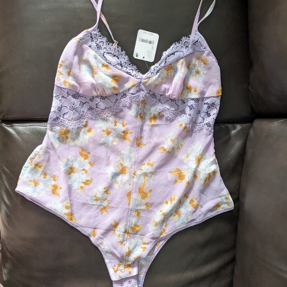 Intimately Free lilac bodysuit S NWT - Picture 3 of 6